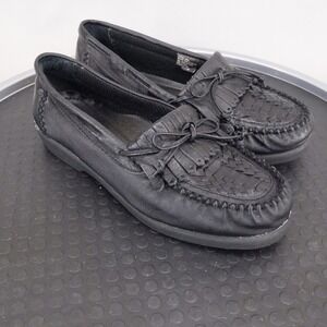 Walkables Soft Spots Moccasins Black Leather Woven Kiltie Bow Loafers 7.5W 36716